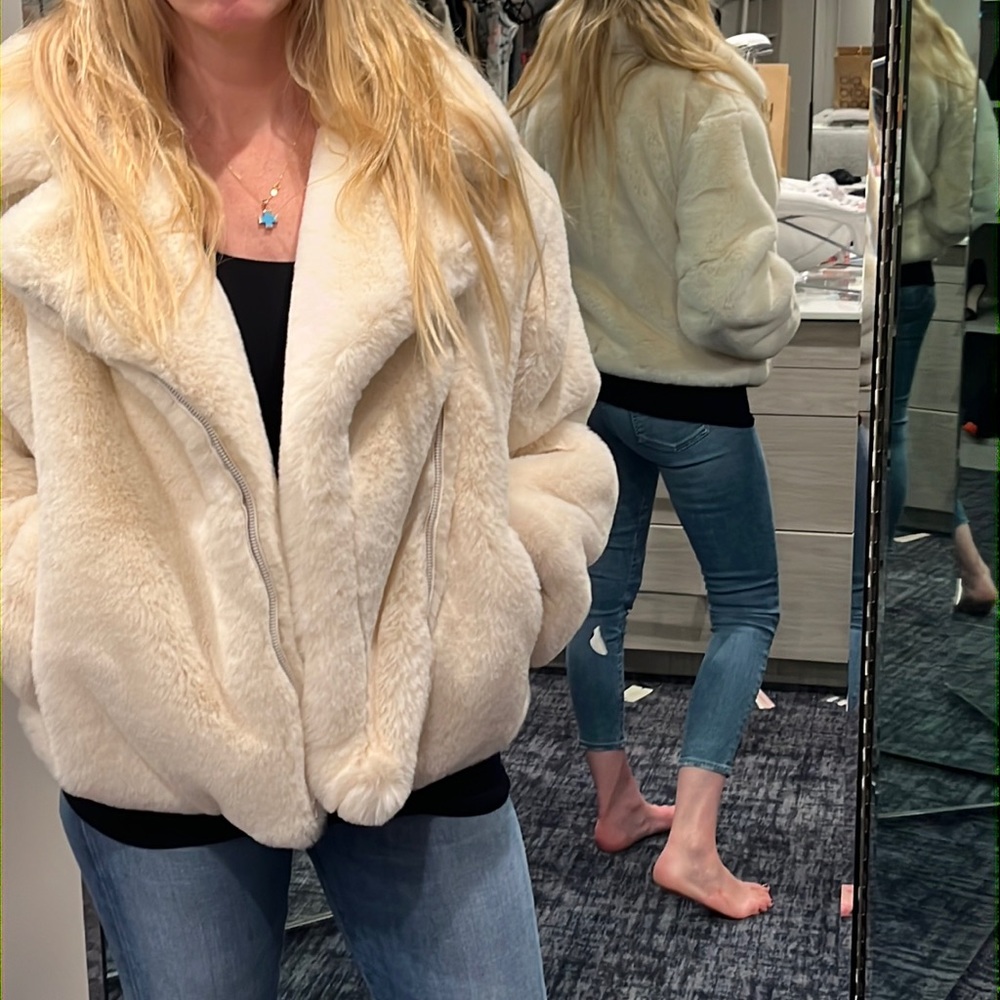NWT Heurueh jacket!